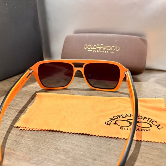 Hercules Sunglasses by Gold & Wood w/Original Case and Cloth - Picture 4 of 7